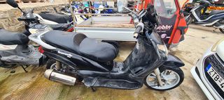 Piaggio Beverly 200 2002-thumb-2
