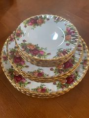 Σετ φαγητού Royal  albert  old country roses 18 τμχ