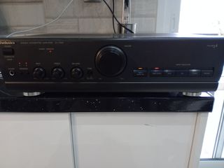 TECHNICS STEREO INTEGRATED AMPLIFIER
