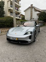 Porsche Taycan 2022 TURBO S CARBON