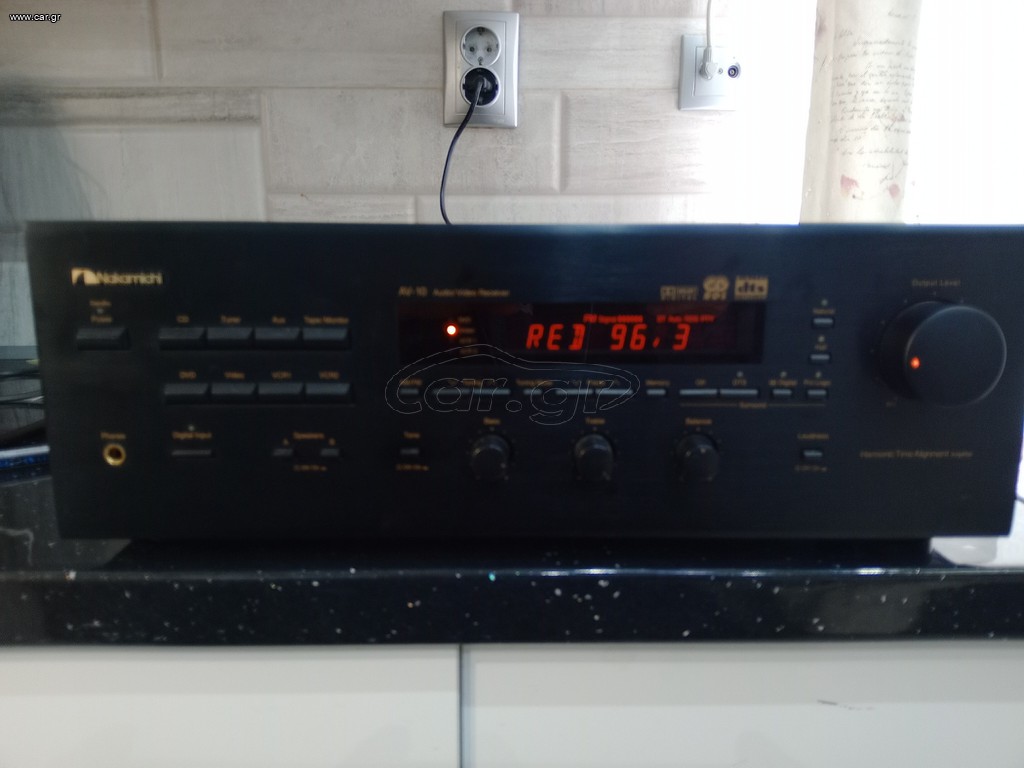 NAKAMICHI STEREO INTEGRATED AMPLIFIER