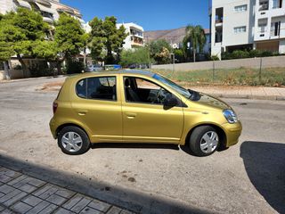 Toyota Yaris 1999