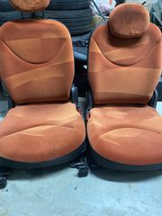 Καθίσματα εμπρός Citroen C2