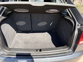 Audi A3 2005 1.6 FSI-thumb-9