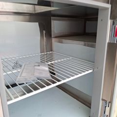 Πόστο τυλιχτή, βιτρίνα ψυχόμενη 185*70*85/125 εκ, με 2 πόρτες, πάσο και θέσεις για GN, συντήρηση.  ΕΙΔΙΚΕΣ ΚΑΤΑΣΚΕΥΕΣ STOCKINOX - ΖΗΤΗΣΤΕ ΜΑΣ ΠΡΟΣΦΟΡΑ!-thumb-11