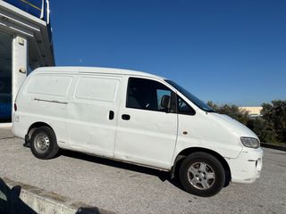 Hyundai H-1 2000-thumb-6