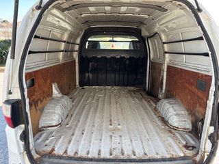 Hyundai H-1 2000-thumb-8
