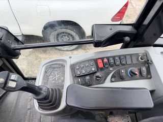 Φορτωτής Με Λάστιχα CAT 2020 908M-thumb-23