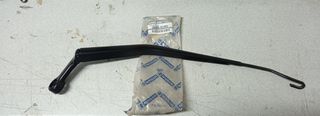 ΜΠΡΑΤΣΟ ΥΑΛΟΚΑΘΑΡΙΣΤΗΡΑ ΣΥΝΟΔΗΓΟΥ NISSAN VANETTE C23-SERENA 1992-2001