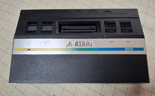 ATARI 2600 Color-thumb-2