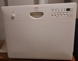 AEG, compact, ελεύθερο,6 σερβίτσιων, καθαρό, λειτουργεί κανονικά 230€