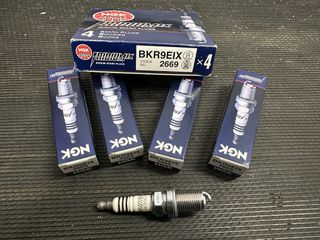 Μπουζί ιριδίου NGK BKR9eix