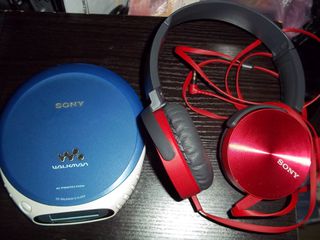 cd Walkman sony D-EJ360 με ακουστικα huawei-thumb-1