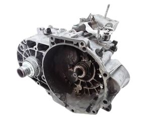 Κιβώτιο ταχυτήτων  με Κωδικό YM2R7002CF
