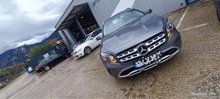 Mercedes-Benz GLA 180 2018 D URBAN-thumb-4