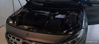 Mercedes-Benz GLA 180 2018 D URBAN-thumb-19