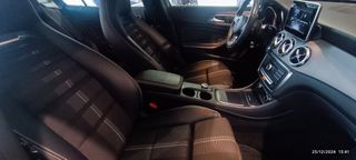 Mercedes-Benz GLA 180 2018 D URBAN-thumb-21