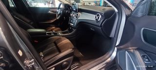 Mercedes-Benz GLA 180 2018 D URBAN-thumb-22