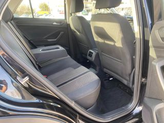 Volkswagen T-Roc 2018 2018-thumb-10