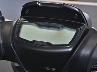 Piaggio Medley 200 2026 S E5+  4 ΕΤΗ ΕΓΓΥΗΣΗΣ-thumb-6