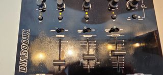 NUMARK DM-3001X MIXER EQUALIZER-thumb-4