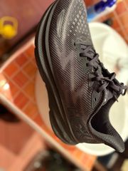 Hoka Clifton 9 - nimbus 25 -Nike air max 90