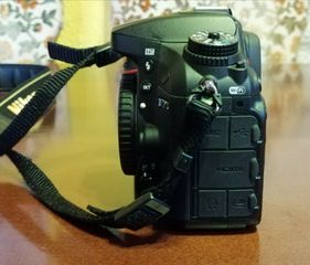 Nikon D7200 body-thumb-2