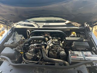 Jeep Commander 2008 Overland-thumb-3