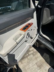 Jeep Commander 2008 Overland-thumb-6