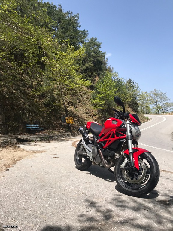 Ducati Monster 696 2008