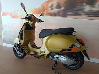 Vespa GTS Super Sport 310 2025-thumb-1