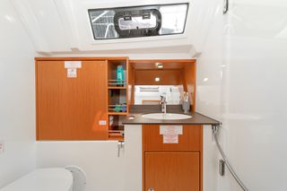 Bavaria 2020 41 CRUISER-thumb-12