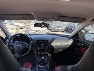 Mazda RX-8 2006-thumb-14