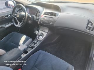 Honda Civic 2008-thumb-15