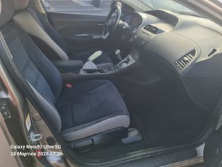 Honda Civic 2008-thumb-14