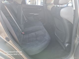Honda Civic 2008-thumb-19