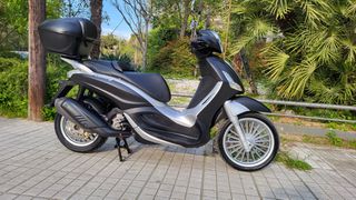 Piaggio Beverly 300i 2012