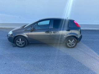Fiat Punto 2016 1.2 CITY A/C-thumb-4