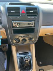 Volkswagen Golf 2000-thumb-2