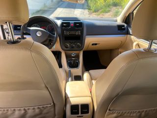 Volkswagen Golf 2000-thumb-16