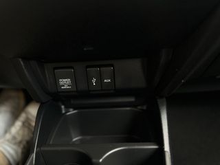 Honda Jazz 2017 i-VTEC Trend 1o Χέρι-thumb-22