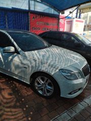 Mercedes-Benz E 250 2011 CGI BLUE EFFICIENCY AVANTGARDE