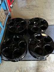 γνήσιες 17αρες gti 5x112