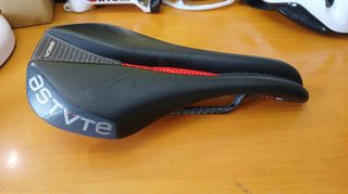 Selle Astute Sea VT  Rails Carbon