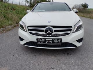 Mercedes-Benz A 180 2015