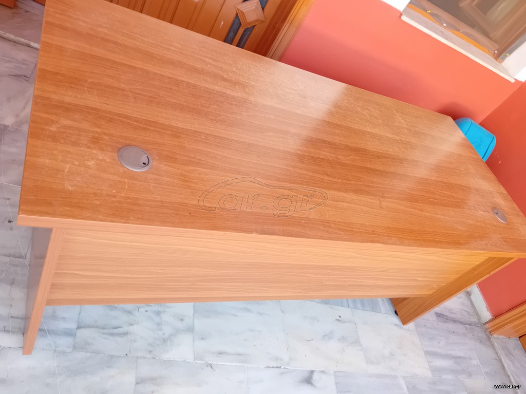 Πωλούνται