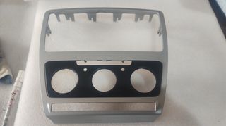 ΚΟΝΣΟΛΑ ΡΑΔΙΟCD -ΚΛΙΜΑ SKODA OCTAVIA II 2008-2012
