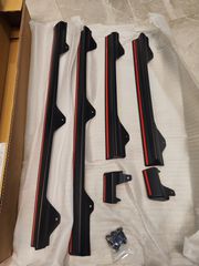 carbon διακοσμητικά με κόκκινη γραμμή