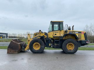 Φορτωτής Με Λάστιχα Komatsu 2004 WA380-5H / ΓΙΑ ΕΙΣΑΓΩΓΗ 1-thumb-1