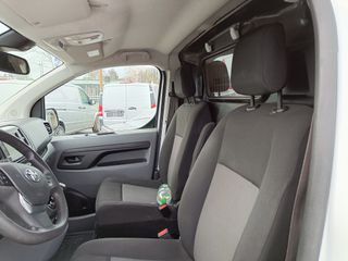 Κλούβα Toyota 2017 proace-thumb-10